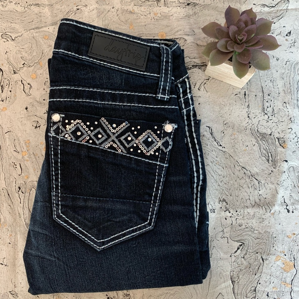 lightly used dark wash denim kids jean